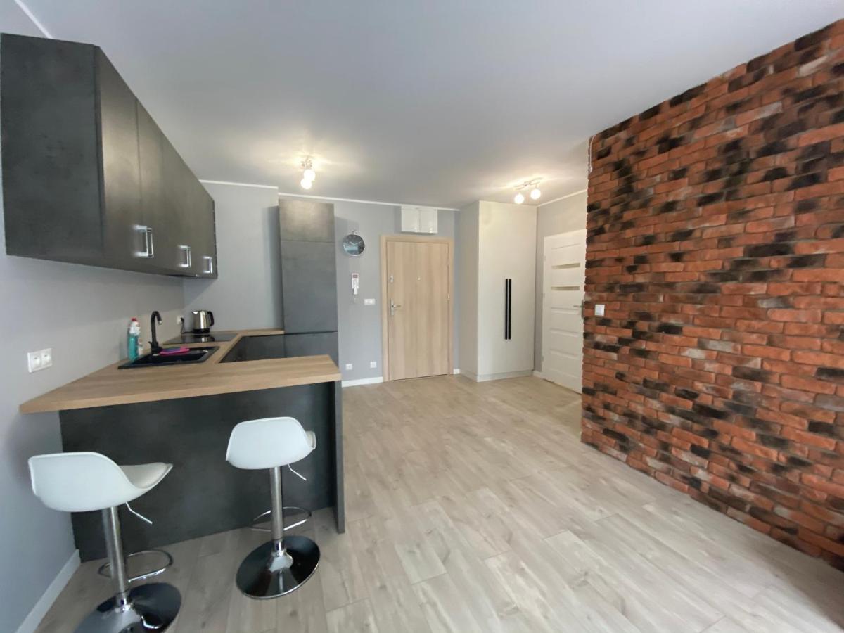 Apartament Laura Z Widokiem Na Morze- بوتسك المظهر الخارجي الصورة