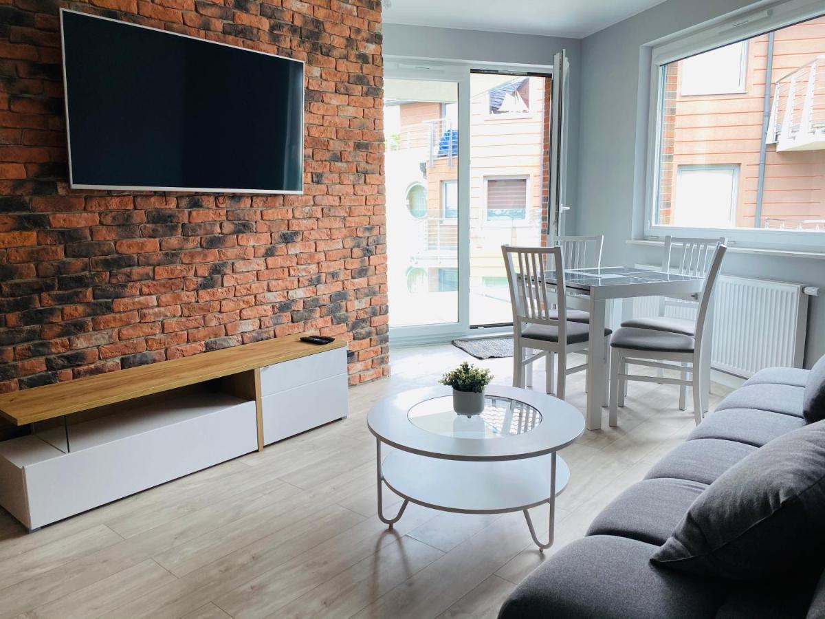 Apartament Laura Z Widokiem Na Morze- بوتسك المظهر الخارجي الصورة